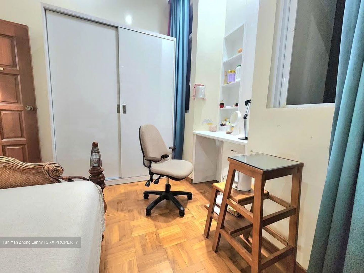 Opera Estate (D15), Terrace #622625041
